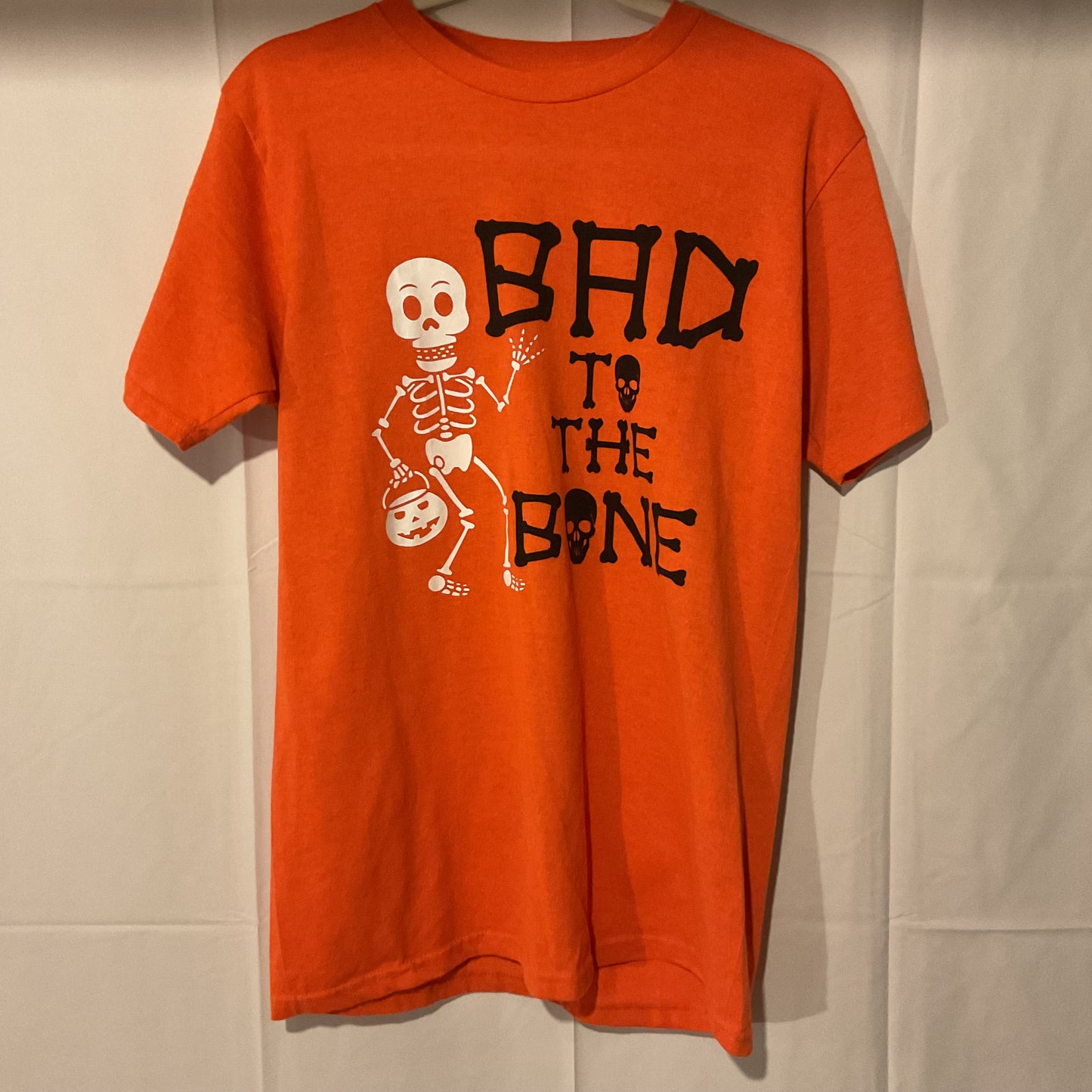 (L) “Bad To The Bone” No Brand T-Shirt