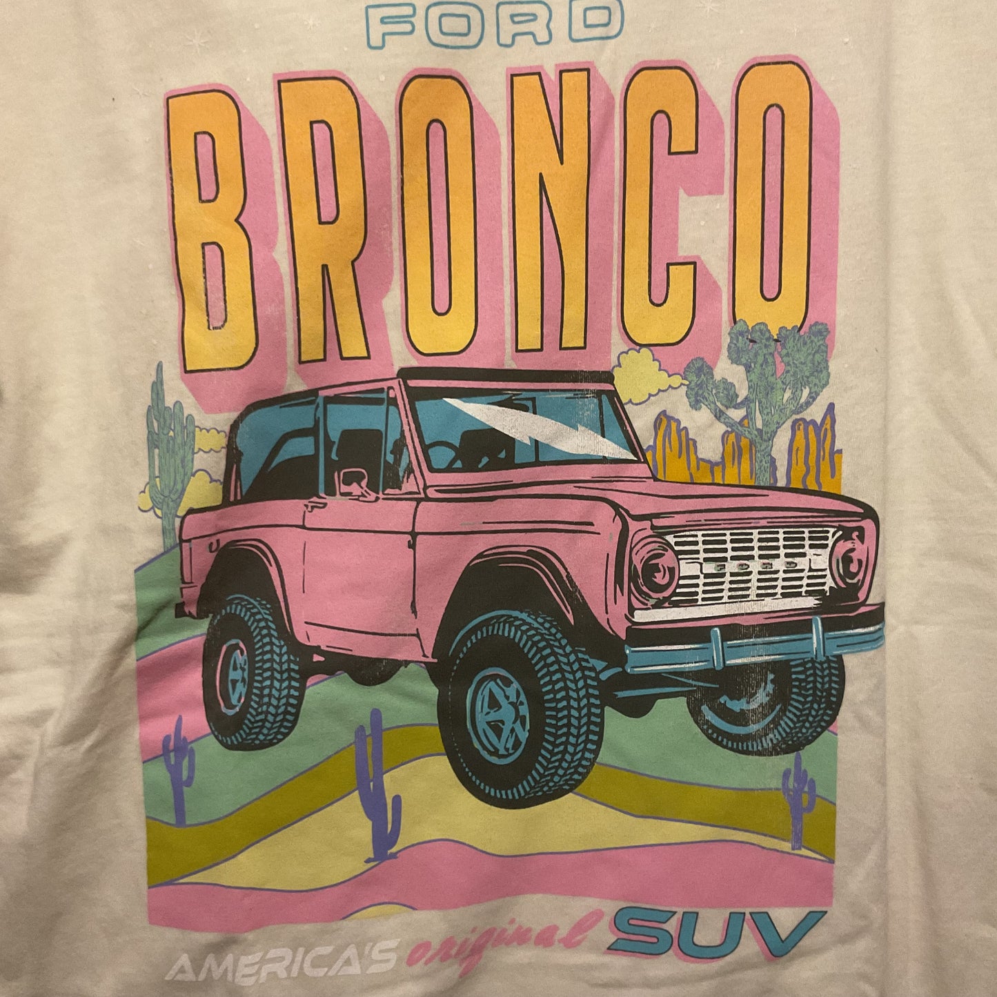 (M) Ford Bronco Original SUV T-Shirt